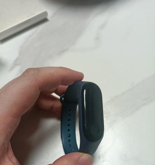小米2手环换手机的利与弊（以小米2手环换手机为例，探讨换手机的优劣势）