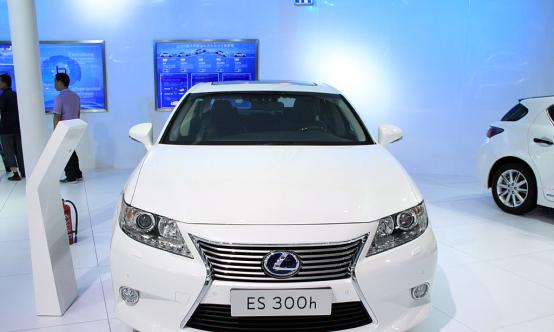 ES100（颠覆传统，引领音乐潮流）