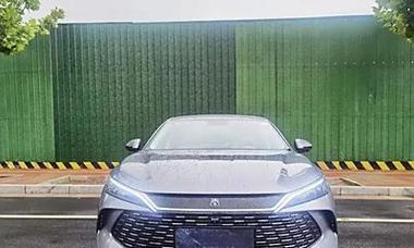 以乐行V8（高科技智能出行工具——乐行V8为您带来无限乐趣）